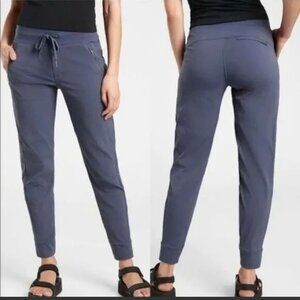 Athleta Trekkie North Jogger Medieval Violet Size 12 Petite